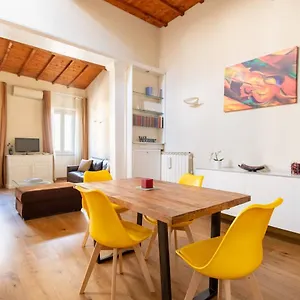 homeunity-modern-bright-near-boboli-gardens-santo-spirito.it-tuscanyhotel.com/